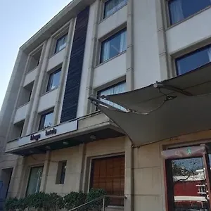 **** Hotel Ikhaya The Highline India