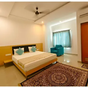 5* Hotel Heritage And Restaurant