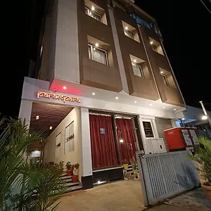 3* Hotel Parampara And